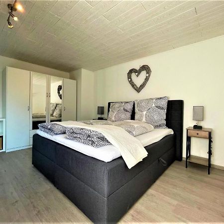 Traumhafter Moselblick, Garten & Lounge, Boxspringbett, Top Lage Apartment Bullay Exterior foto